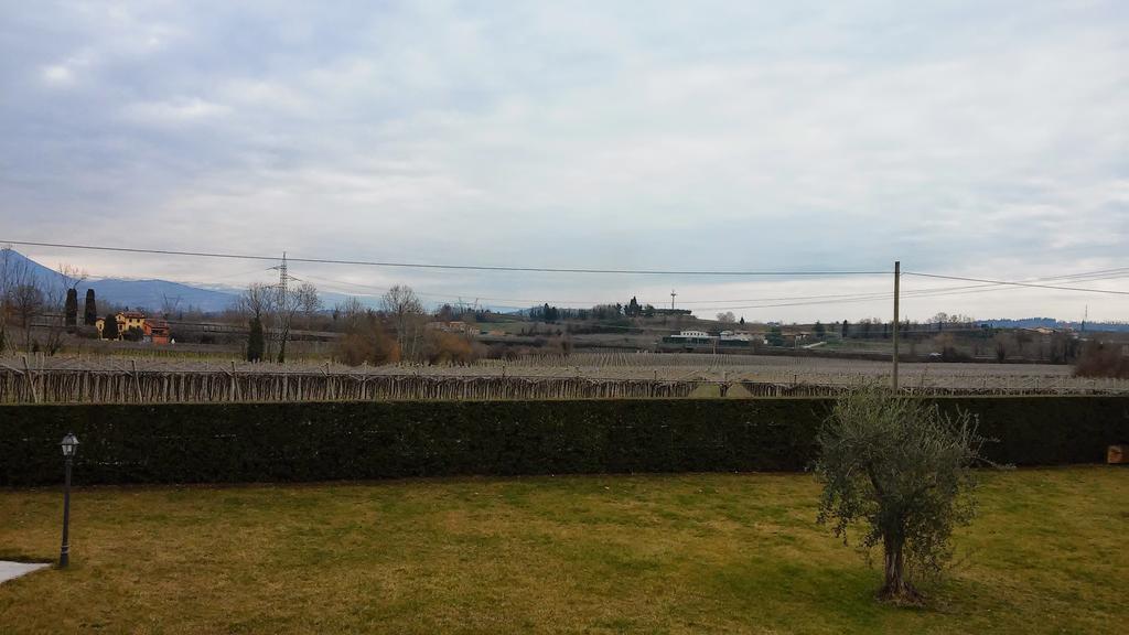 Relais Corte Pontigliardo Cola  Luaran gambar