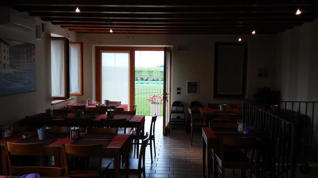 Relais Corte Pontigliardo Cola  Luaran gambar