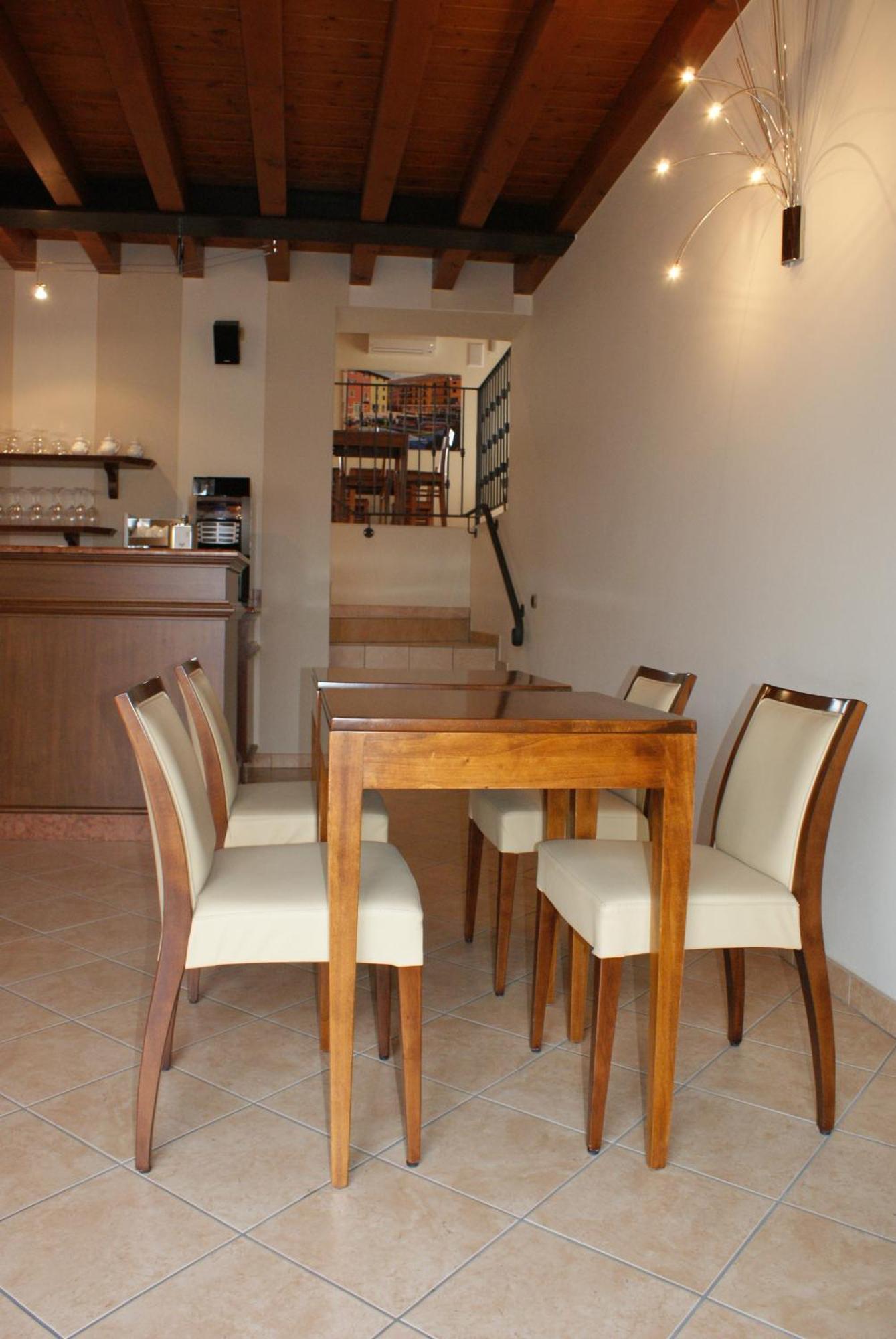 Relais Corte Pontigliardo Cola  Luaran gambar