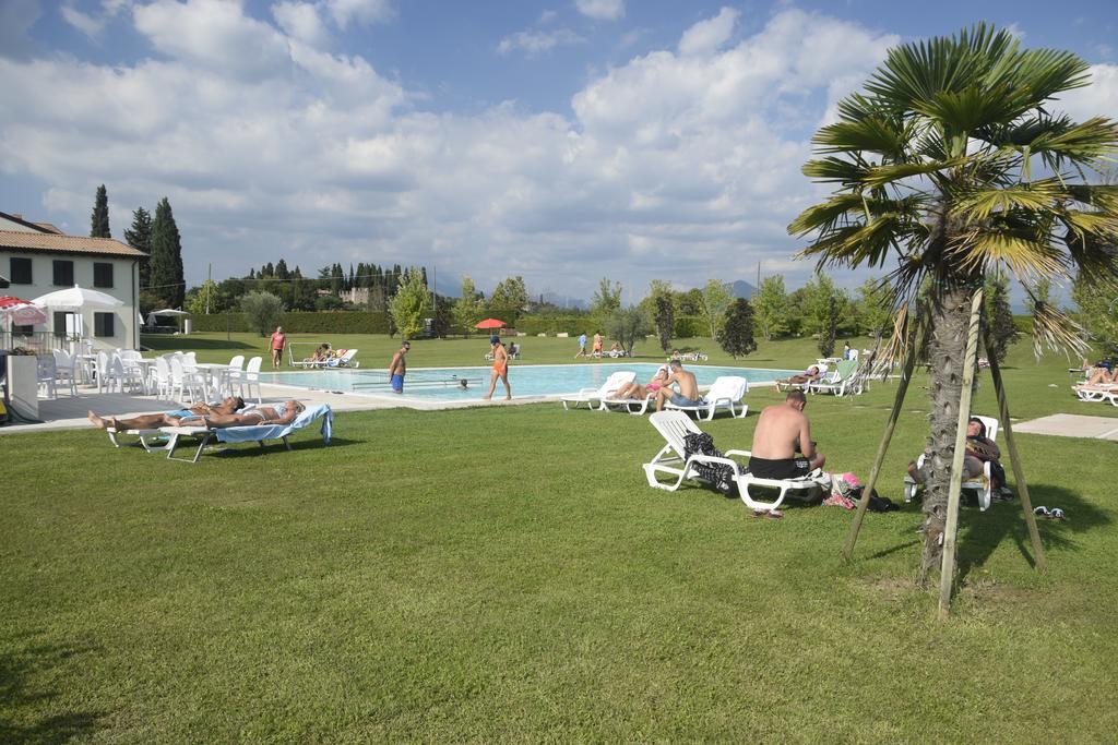 Relais Corte Pontigliardo Cola  Luaran gambar